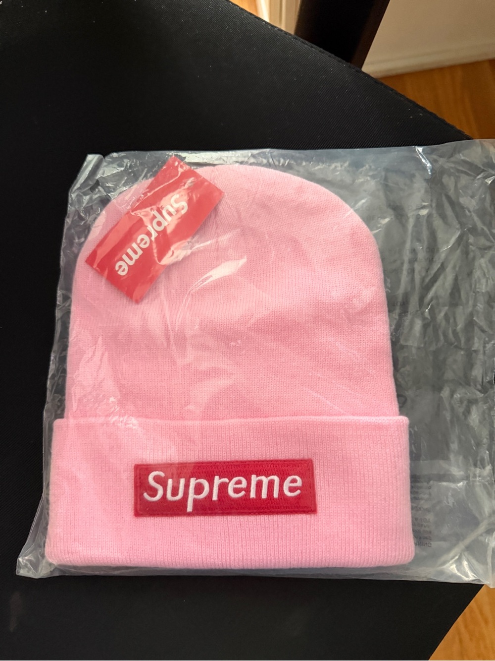 NWT Supreme x New Era Box Logo Beanie Hat Magenta Pink &  Red OS